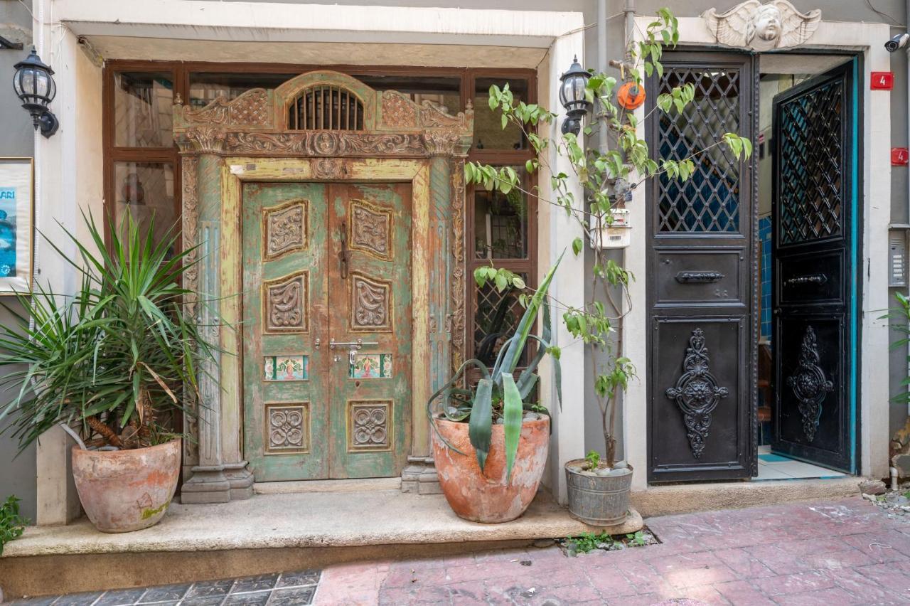 Taksim Antique Hotel Истанбул Екстериор снимка