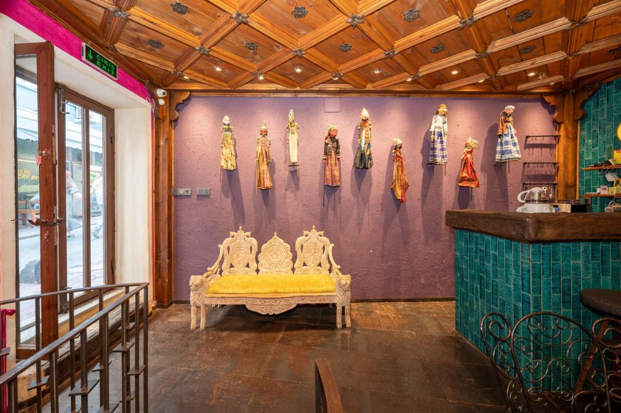 Taksim Antique Hotel Истанбул Екстериор снимка