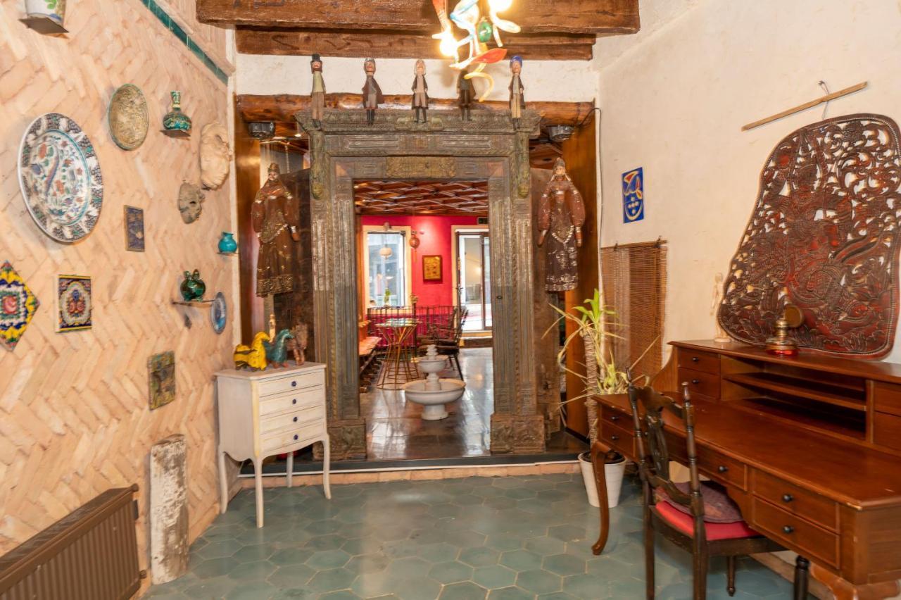 Taksim Antique Hotel Истанбул Екстериор снимка