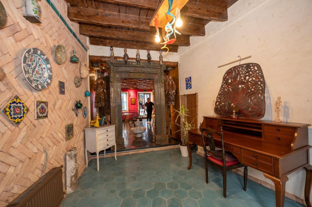Taksim Antique Hotel Истанбул Екстериор снимка