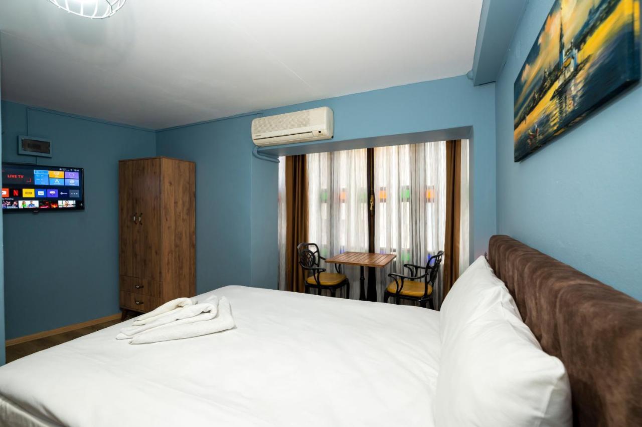 Taksim Antique Hotel Истанбул Екстериор снимка