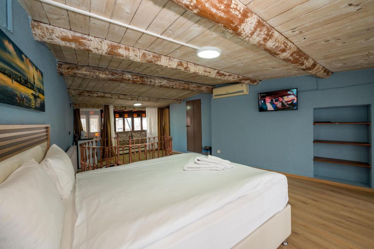 Taksim Antique Hotel Истанбул Екстериор снимка