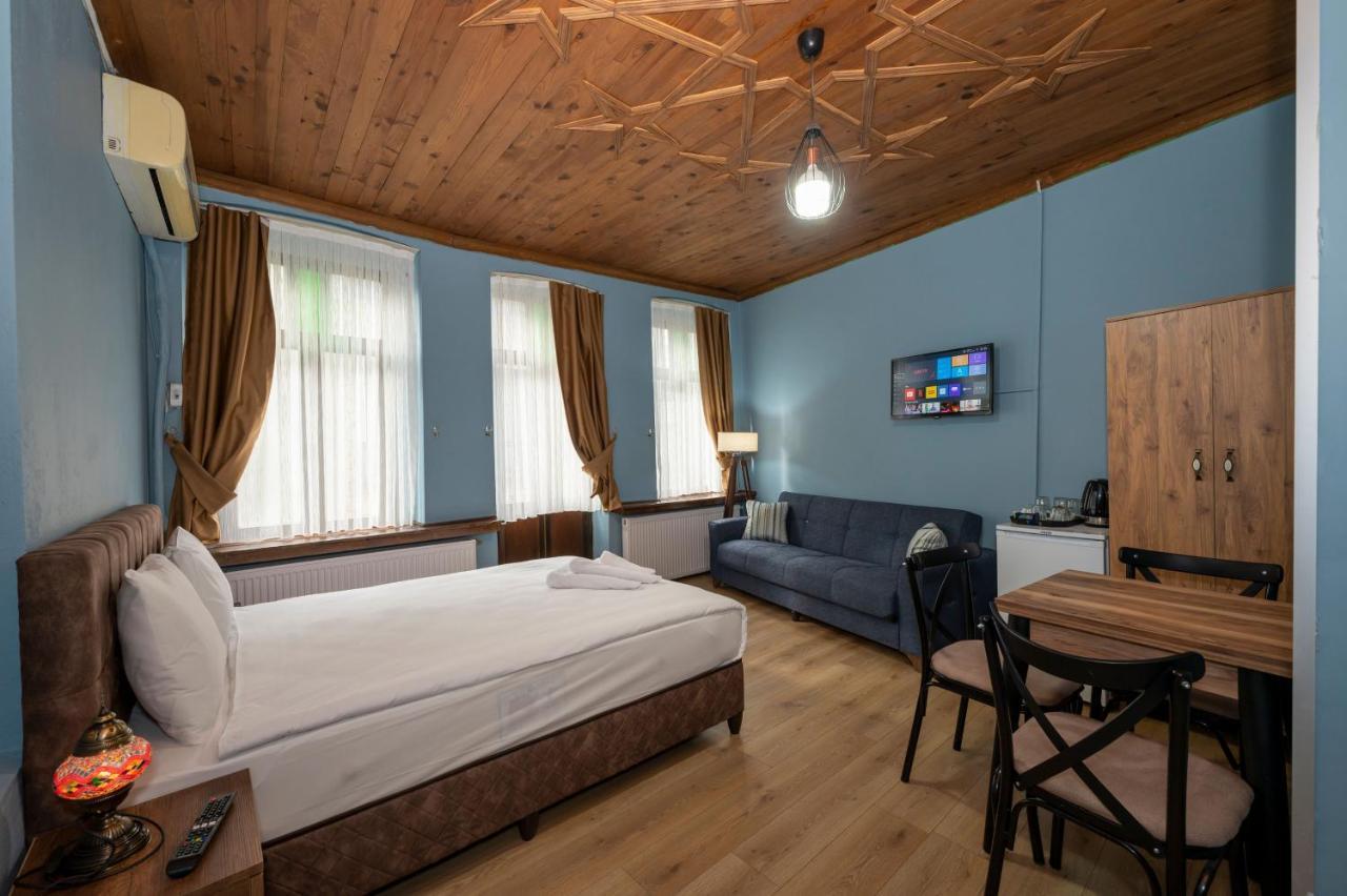Taksim Antique Hotel Истанбул Екстериор снимка