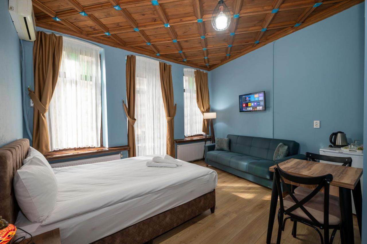 Taksim Antique Hotel Истанбул Екстериор снимка