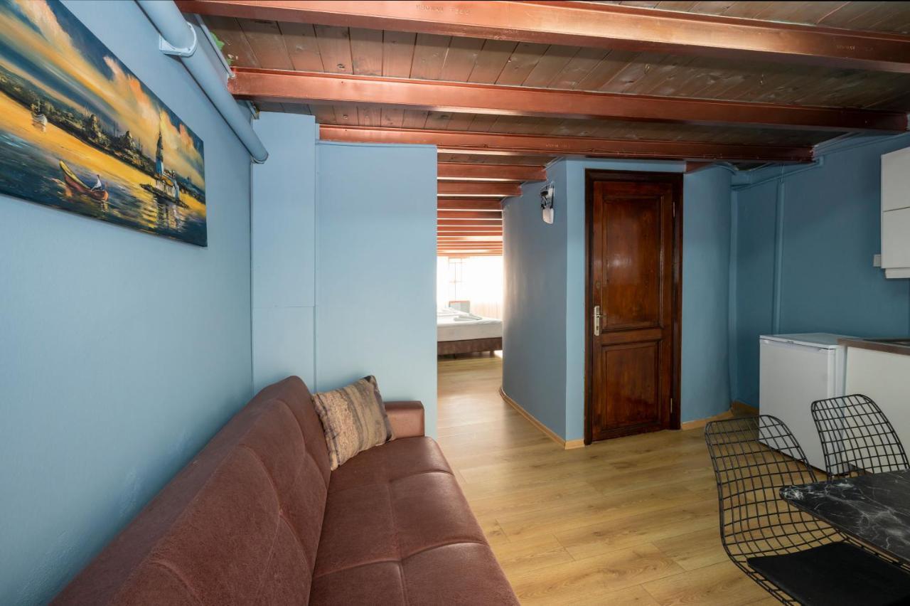 Taksim Antique Hotel Истанбул Екстериор снимка