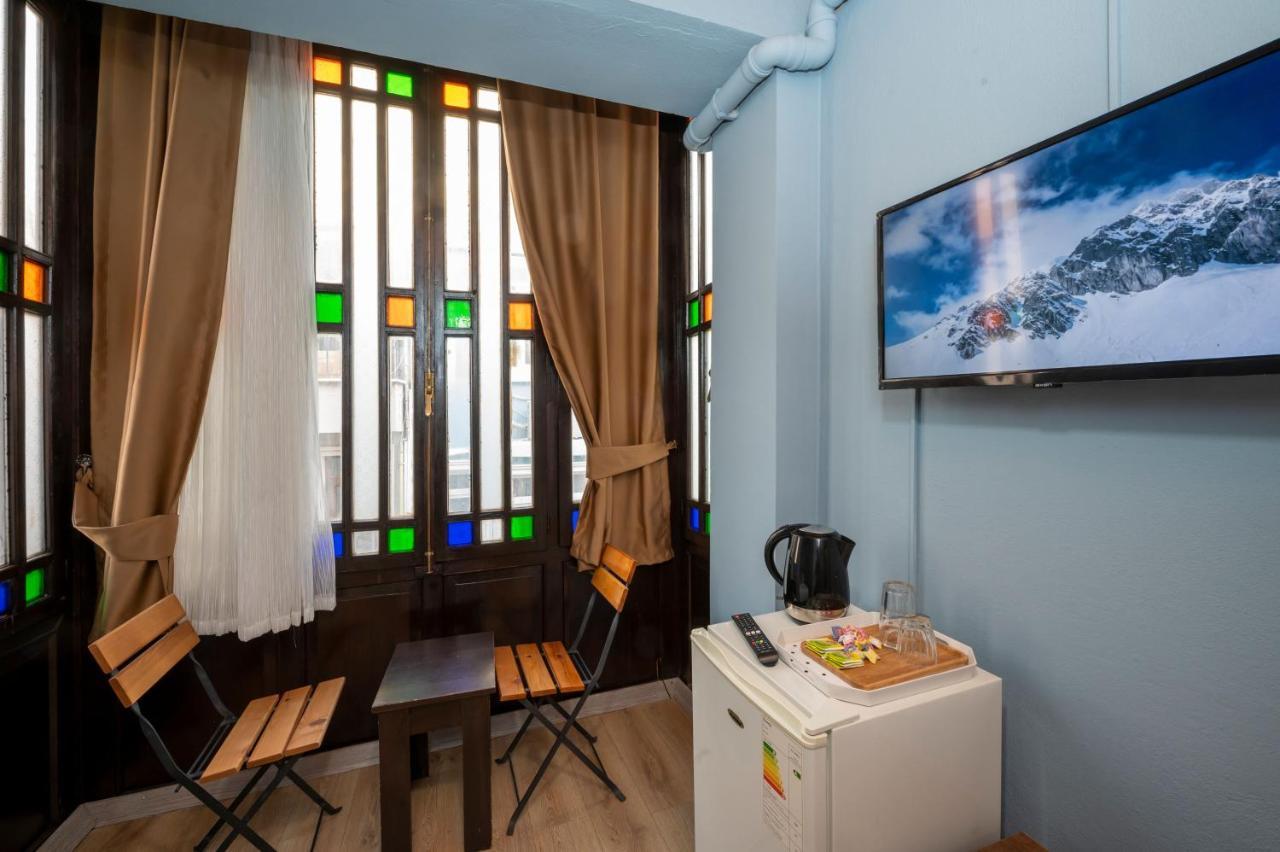 Taksim Antique Hotel Истанбул Екстериор снимка