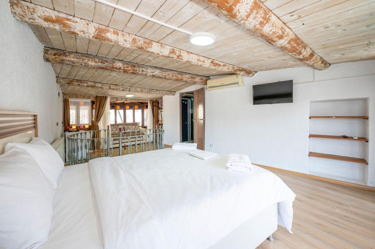 Taksim Antique Hotel Истанбул Екстериор снимка