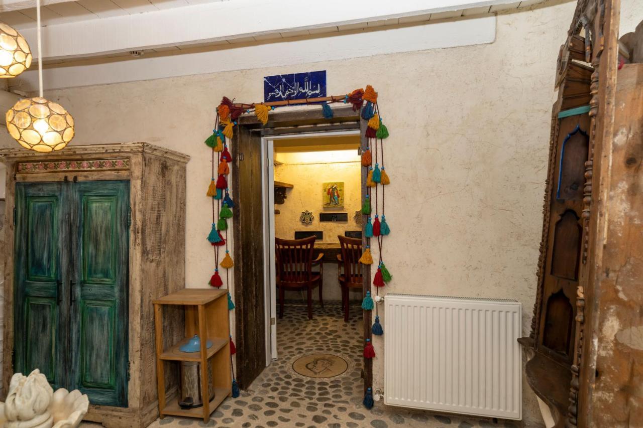 Taksim Antique Hotel Истанбул Екстериор снимка