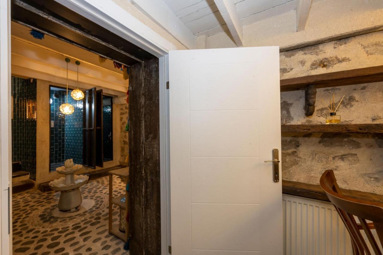 Taksim Antique Hotel Истанбул Екстериор снимка